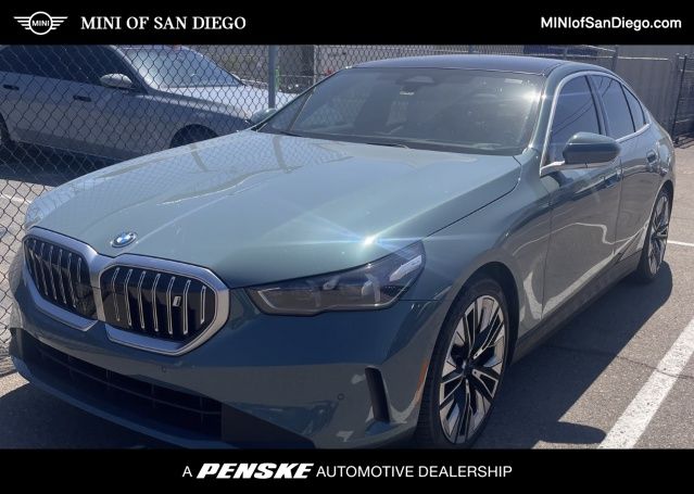 Thumbnail: 2024 BMW i5 - 1