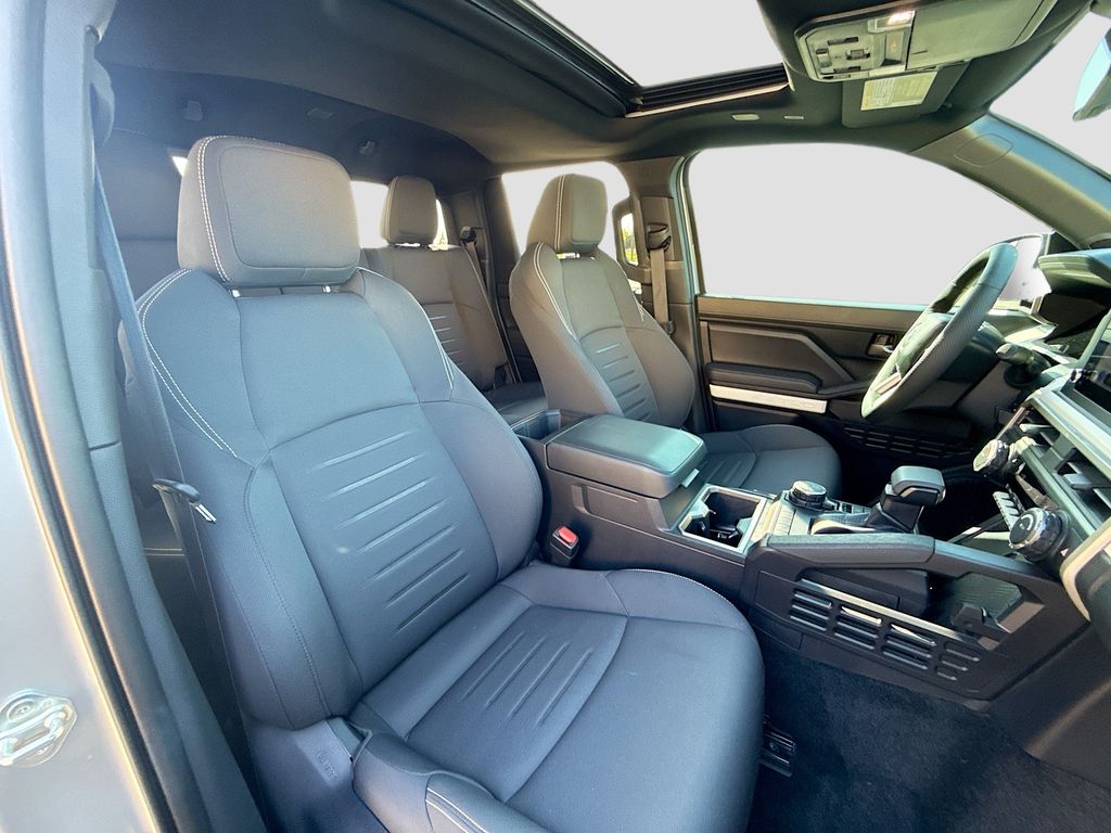 2024 Toyota Tacoma TRD Sport 26