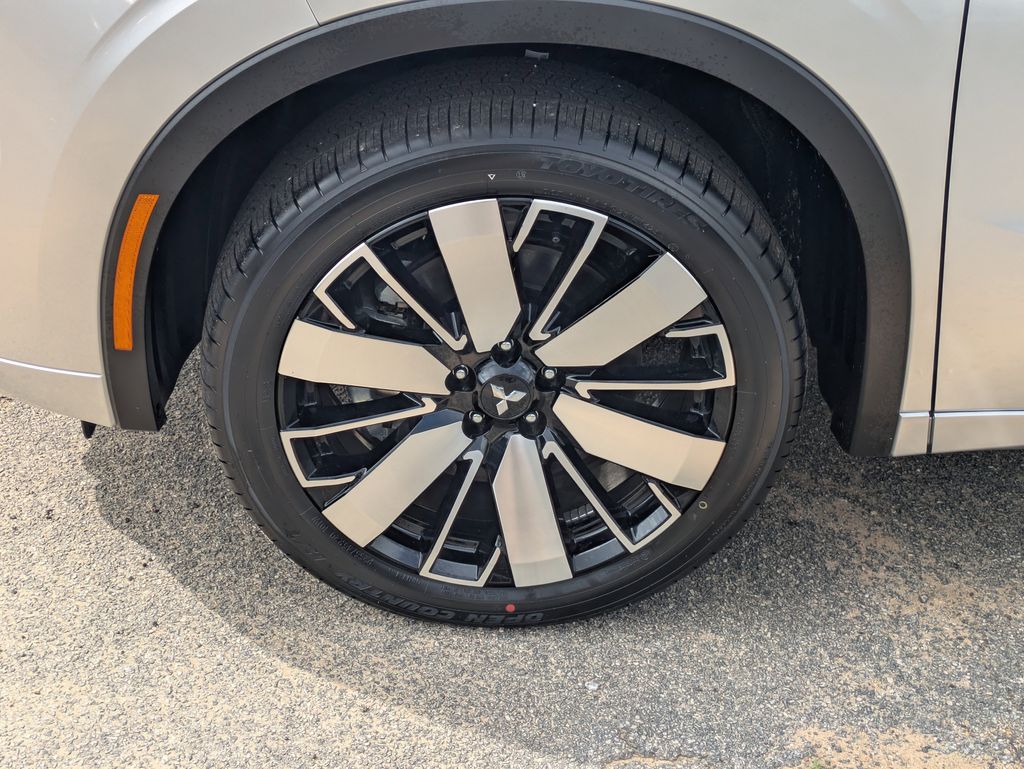 2025 Mitsubishi Outlander SEL - Photo 10
