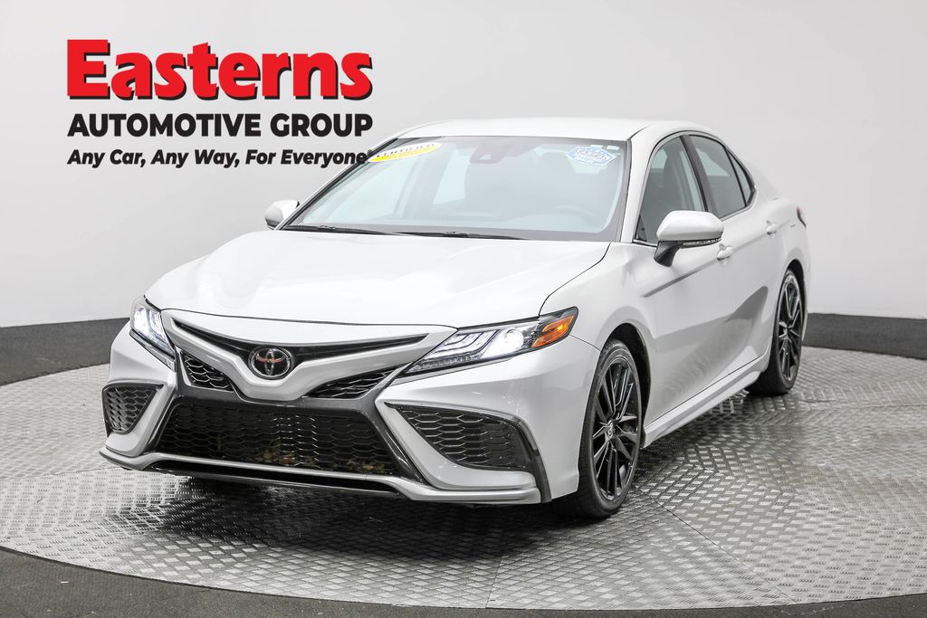 2023 Toyota Camry XSE's photo