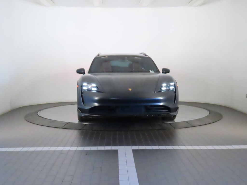 Thumbnail: 2022 Porsche Taycan - 10