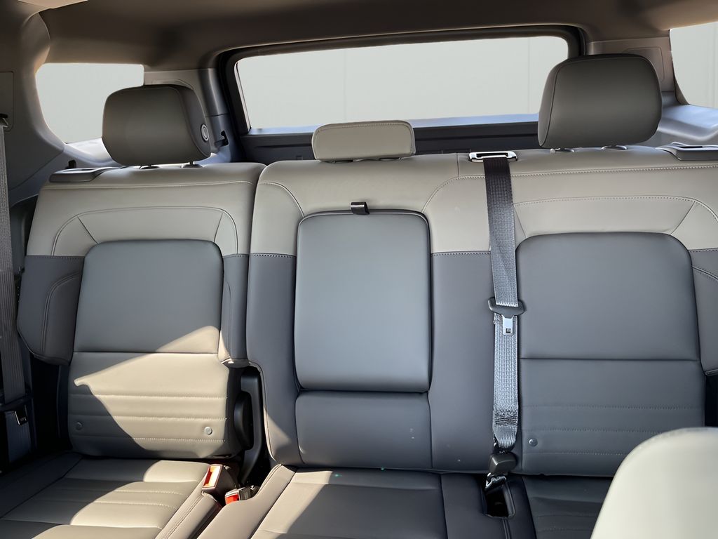 New Car 2025 Gmc Hummer Ev Suv  3x For Sale Under $110,000 In Austin, Texas