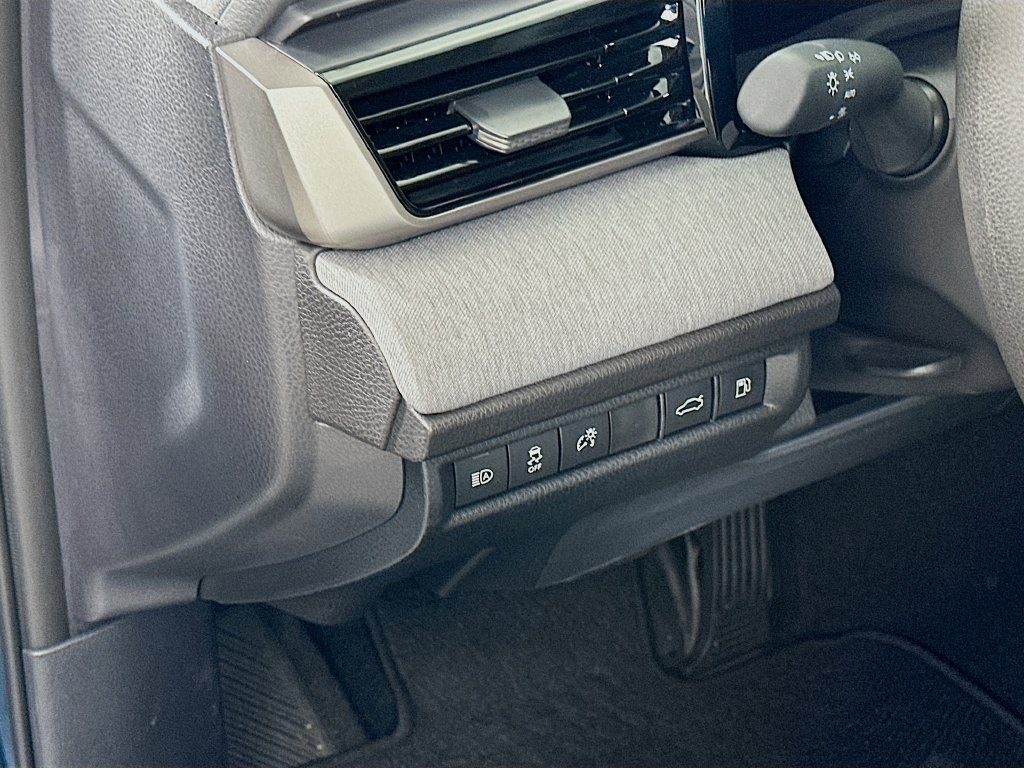 Thumbnail: 2026 Toyota Camry - 10