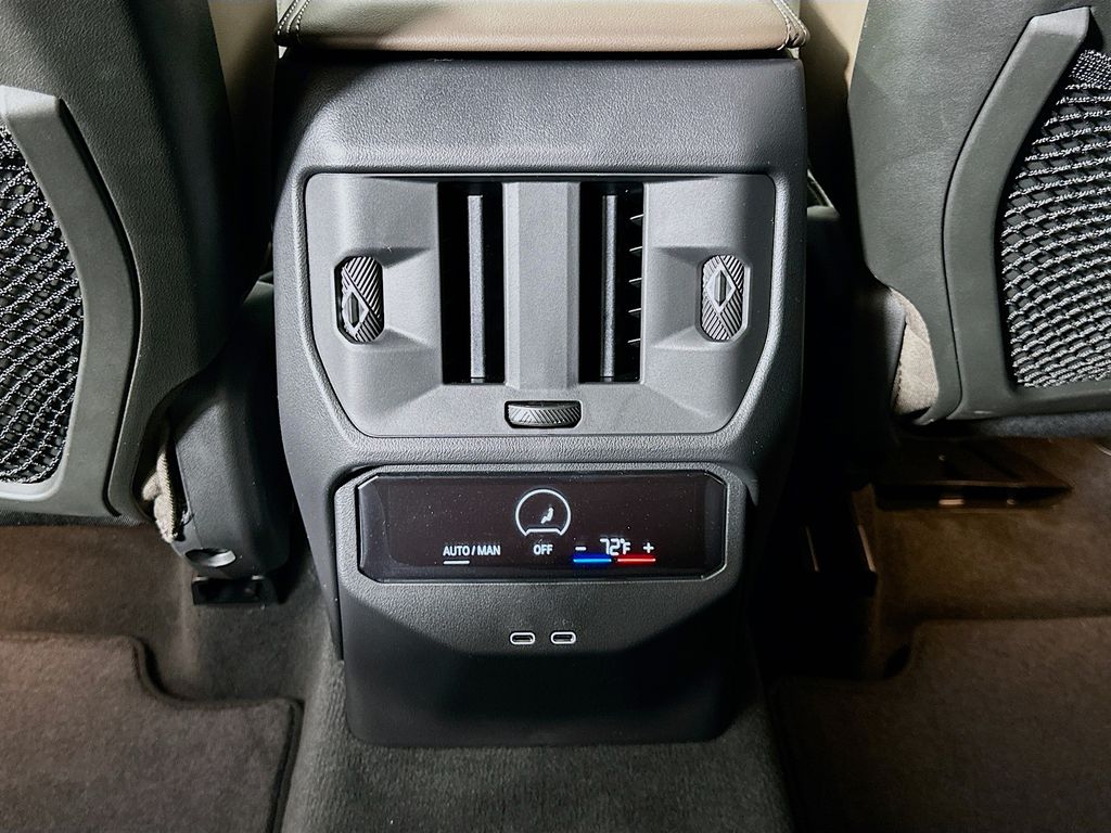 Thumbnail: 2026 BMW X3 - 18