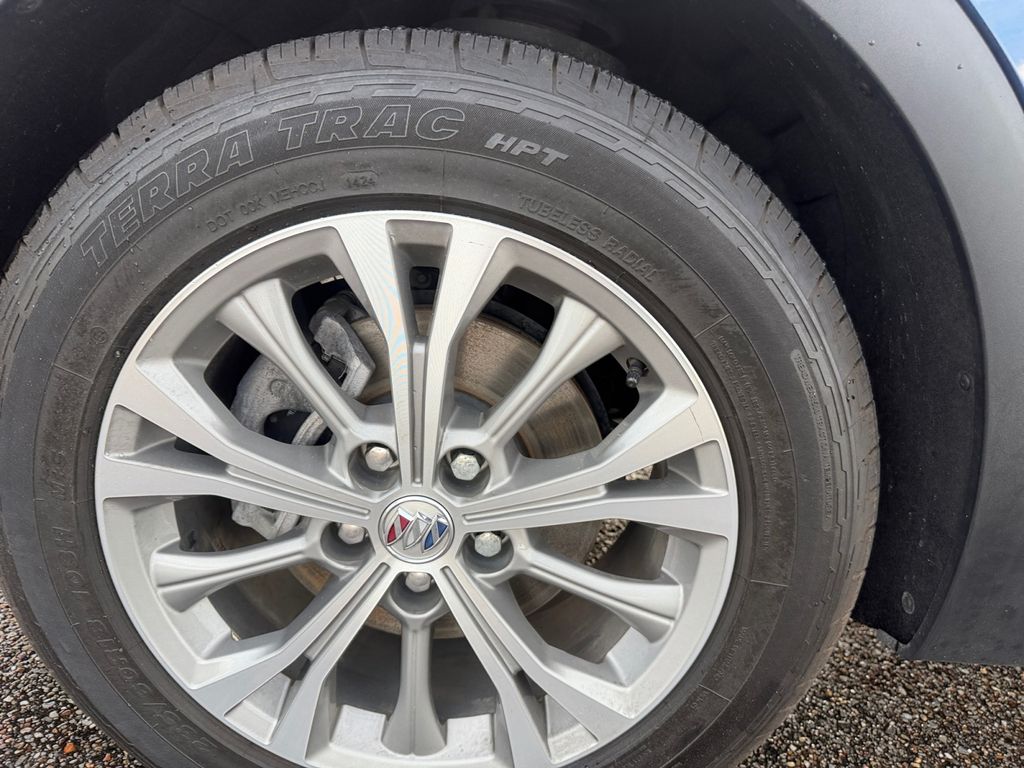 used 2023 Buick Envision car, priced at $26,246
