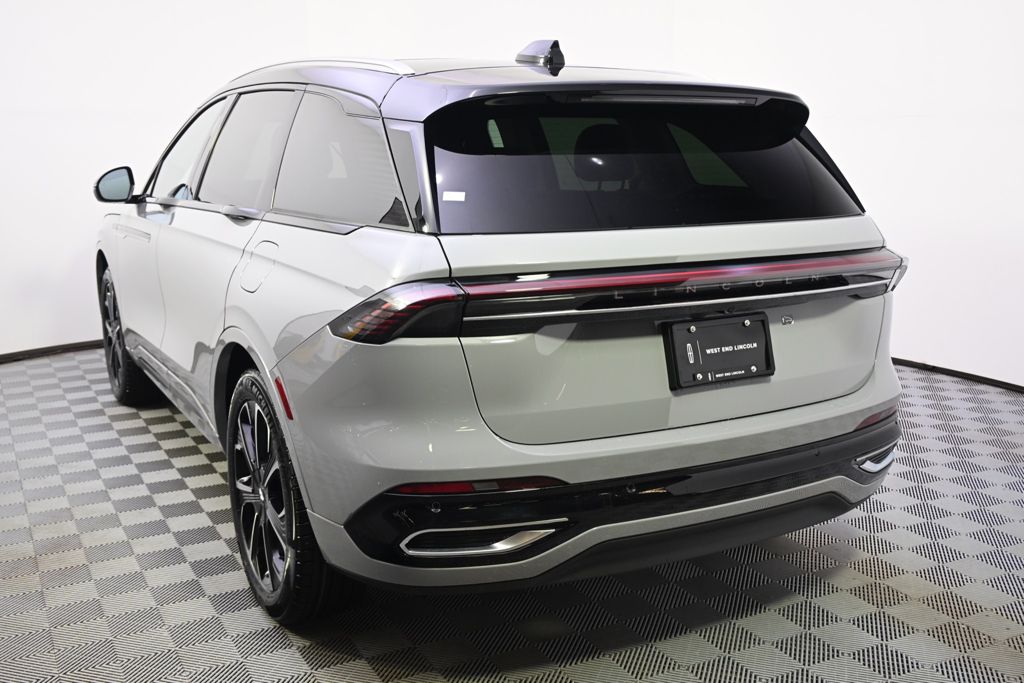 New 2026 Gray Lincoln Reserve image 4