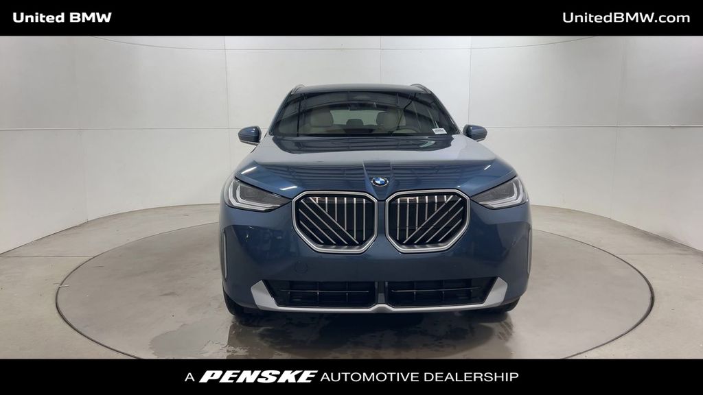 Thumbnail: 2026 BMW X3 - 3