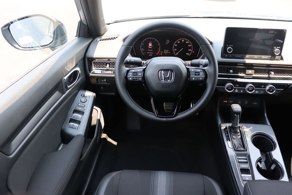 2025 Honda Civic Sport 18