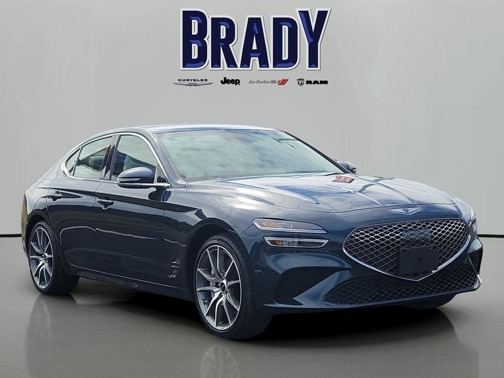 2025 Genesis G70 2.5T Standard RWD