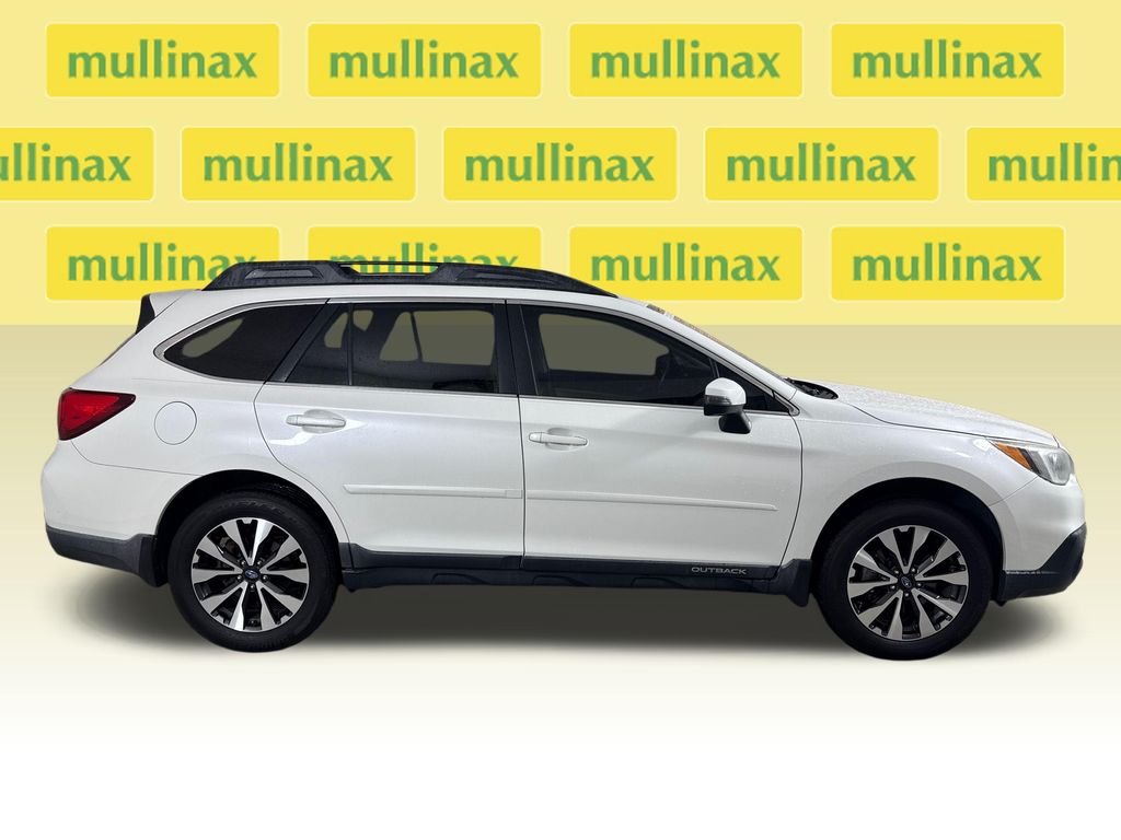 Used 2017 White Subaru 2.5i image 3