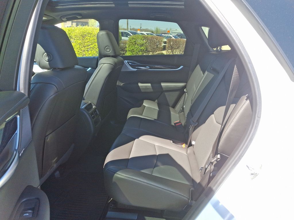 2024 Cadillac XT5 Premium Luxury 10