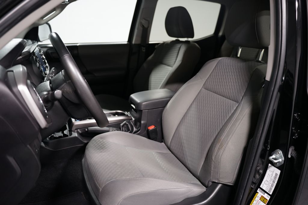 2023 Toyota Tacoma SR5 6