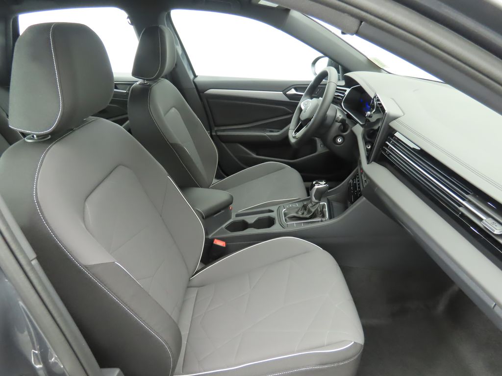 Thumbnail: 2026 Volkswagen Jetta - 20