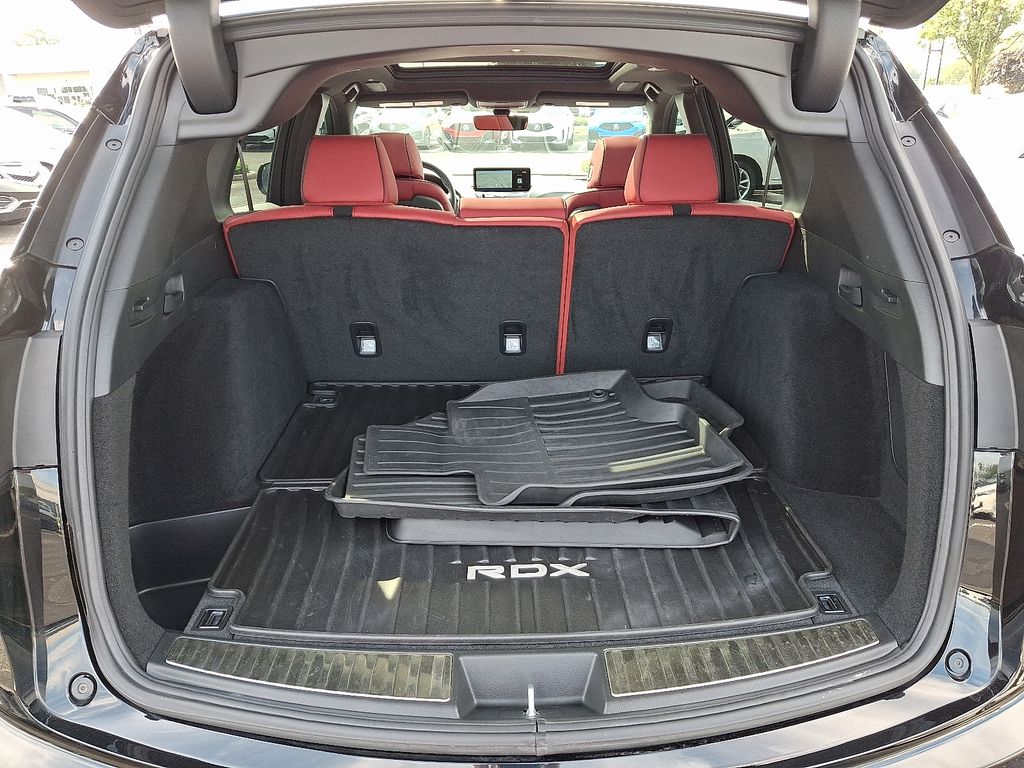 Thumbnail: 2023 Acura RDX - 31
