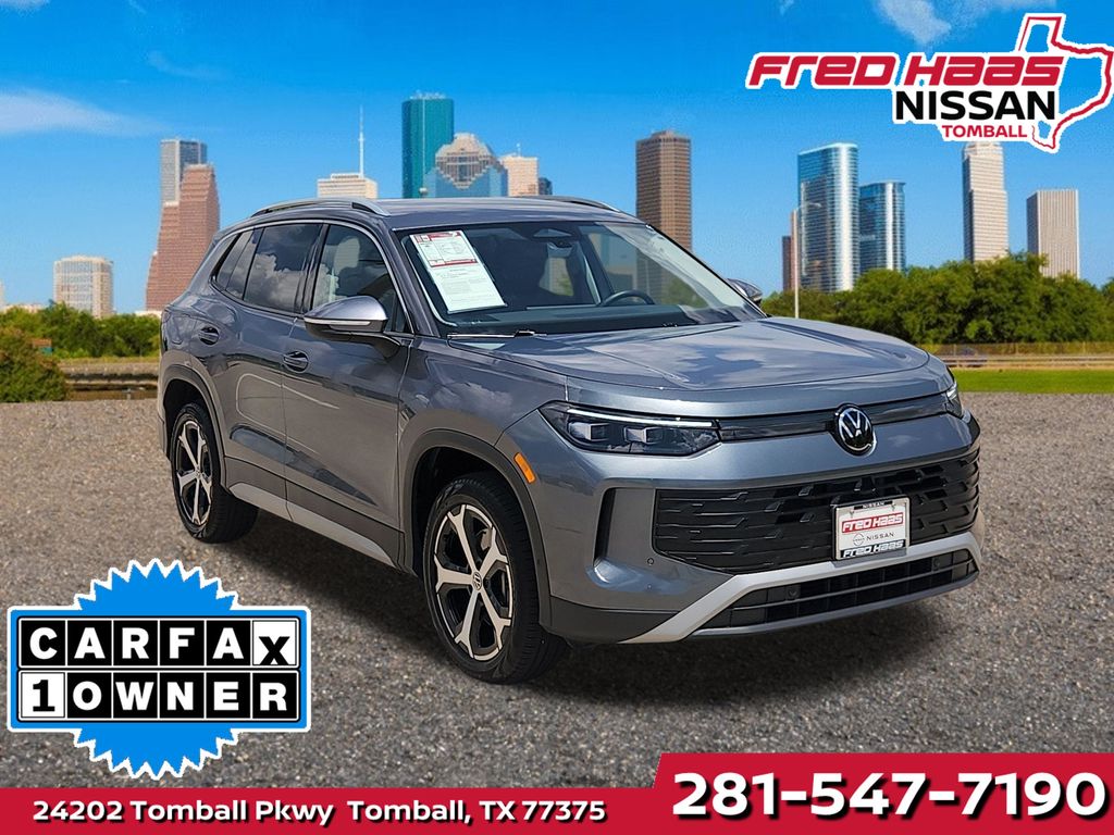Platinum Gray Metallic 2026 Volkswagen Tiguan SUV / Crossover All-Wheel Drive 8-Speed Automatic