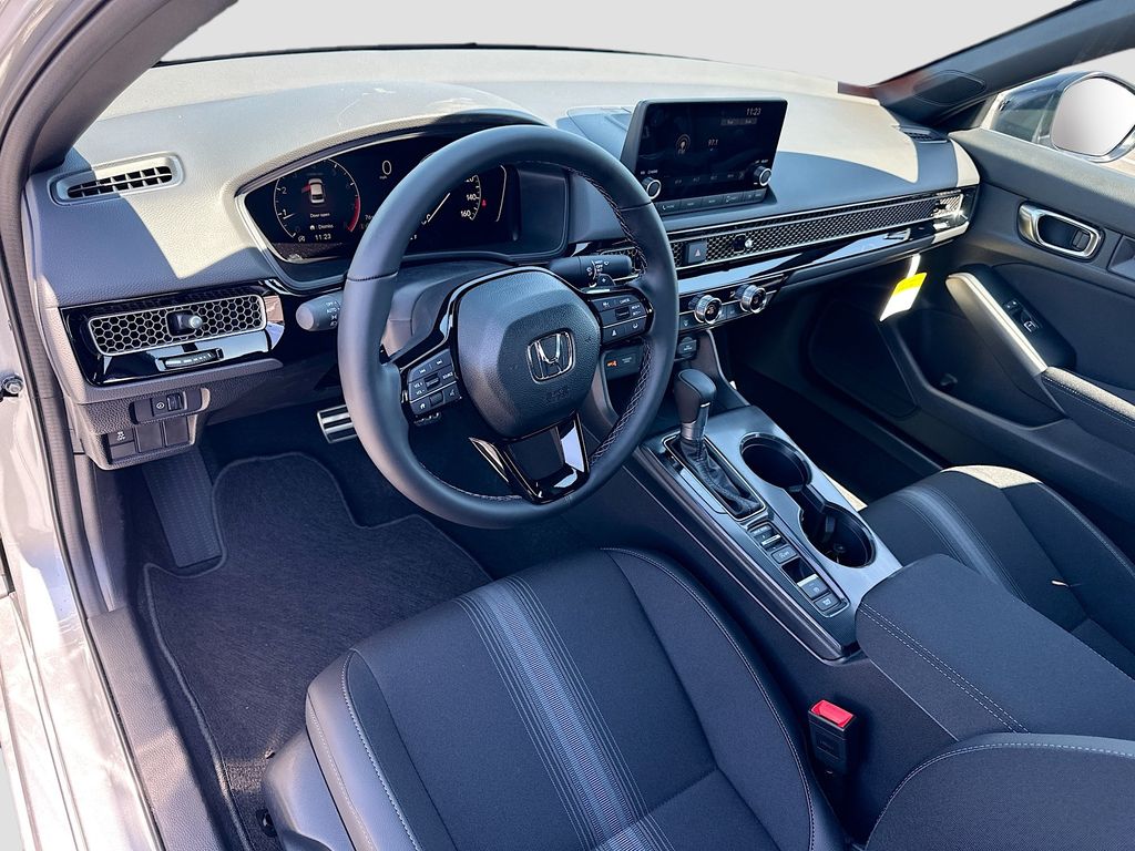 2025 Honda Civic Sport 9