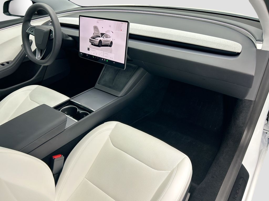 Thumbnail: 2025 Tesla Model 3 - 20