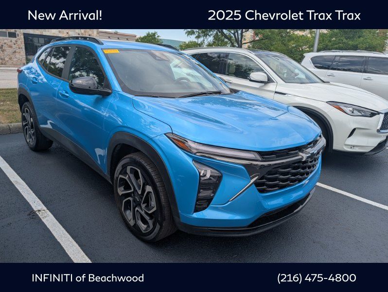 2025 Chevrolet Trax 2RS - Main Image