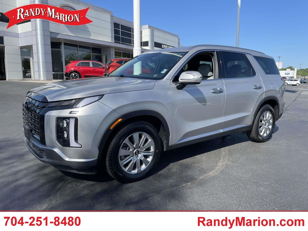 Silver 2025 Hyundai Palisade SEL AWD SUV / Crossover All-Wheel Drive 8-Speed Automatic