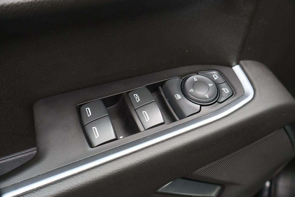 2022 Chevrolet Silverado 1500 LT 16