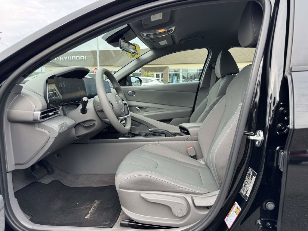 Used 2024 Hyundai Elantra Sedan