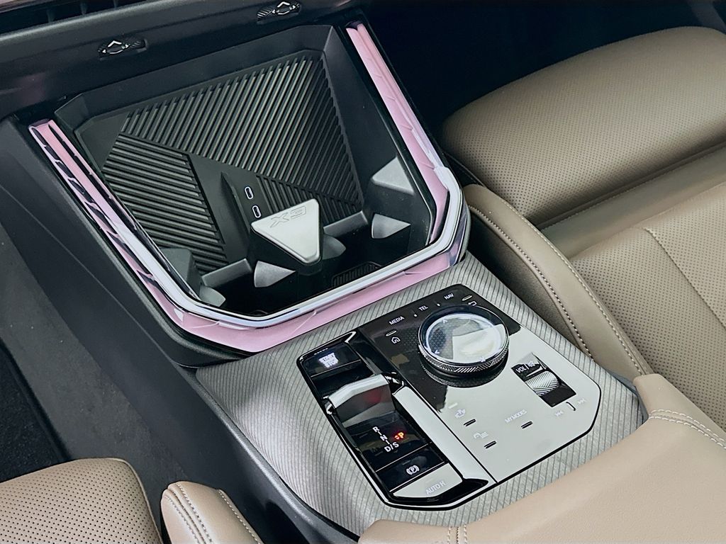 Thumbnail: 2026 BMW X3 - 15