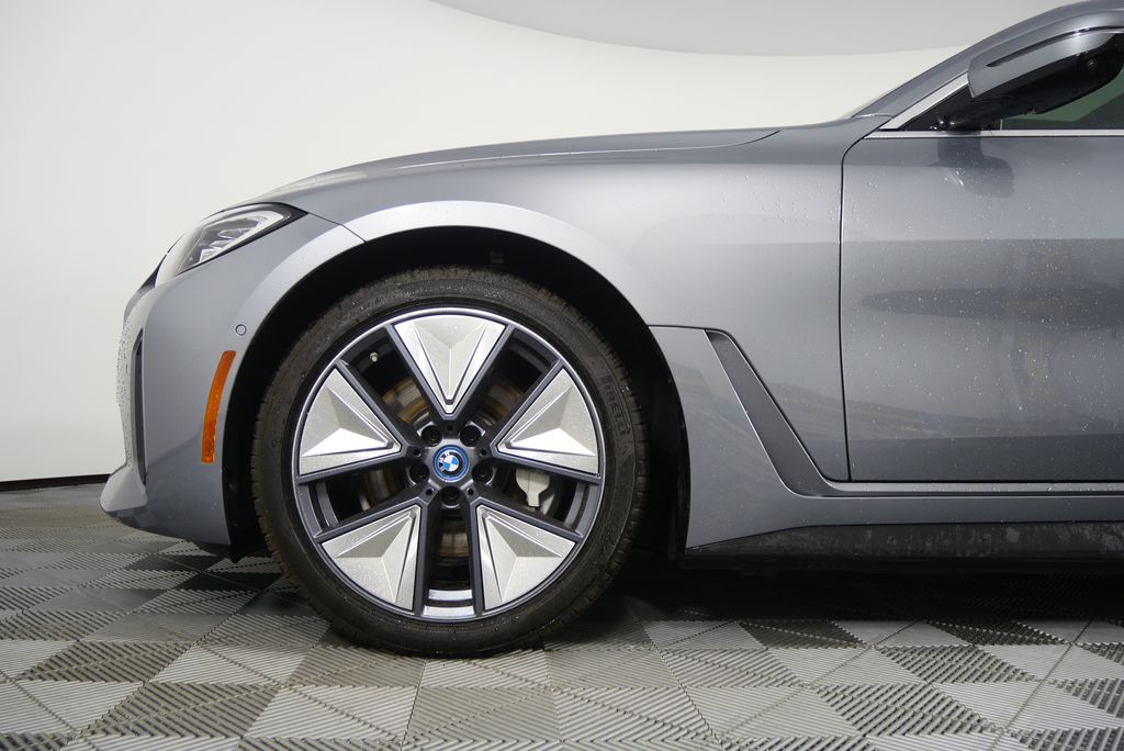 Thumbnail: 2024 BMW i4 - 7