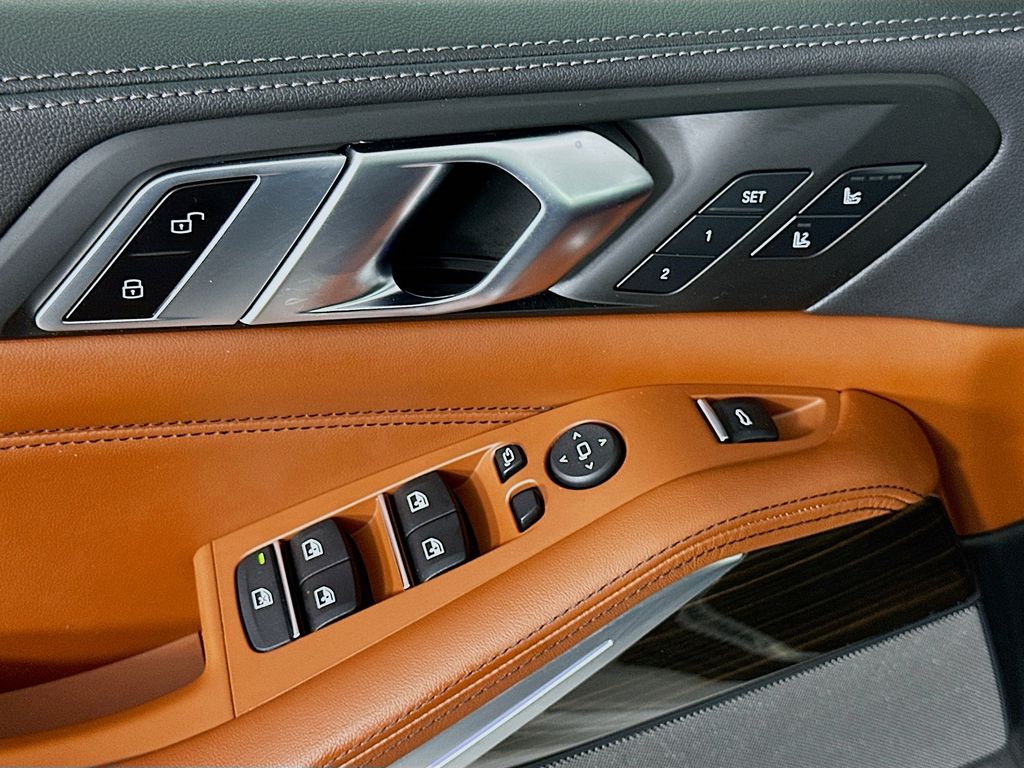 Thumbnail: 2023 BMW X5 - 18