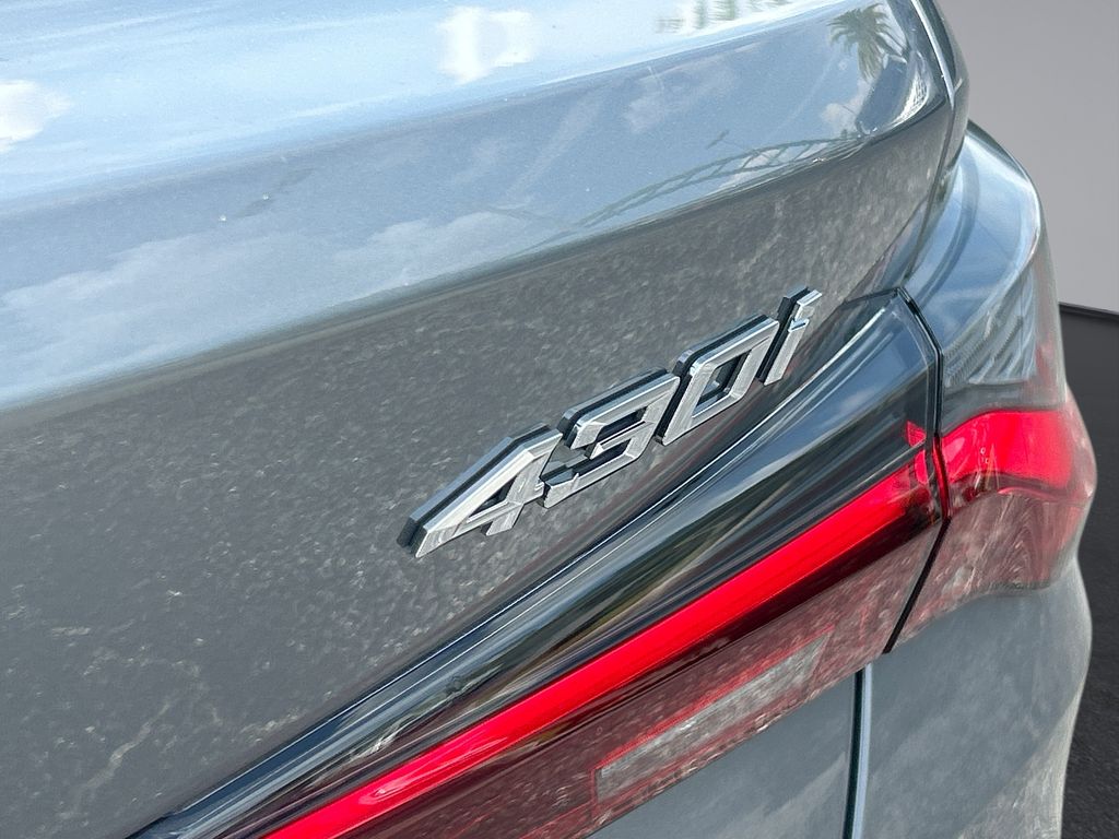 Thumbnail: 2025 BMW 4 Series - 32