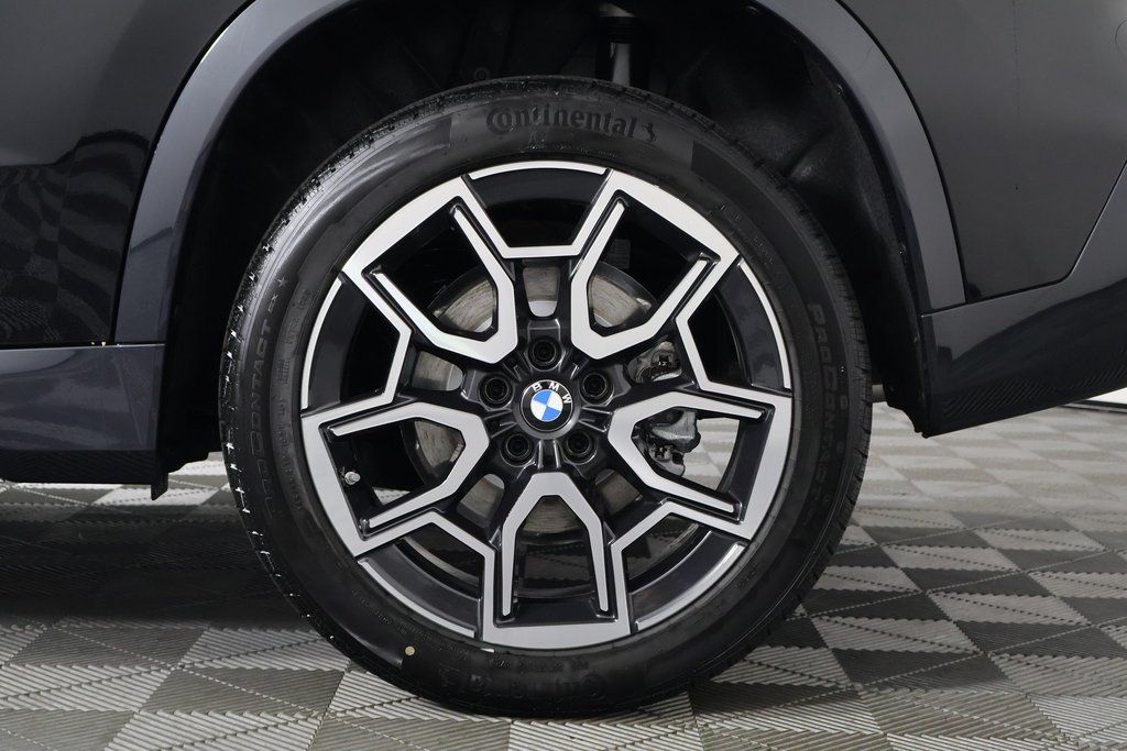 2025 BMW X1 xDrive28i 10