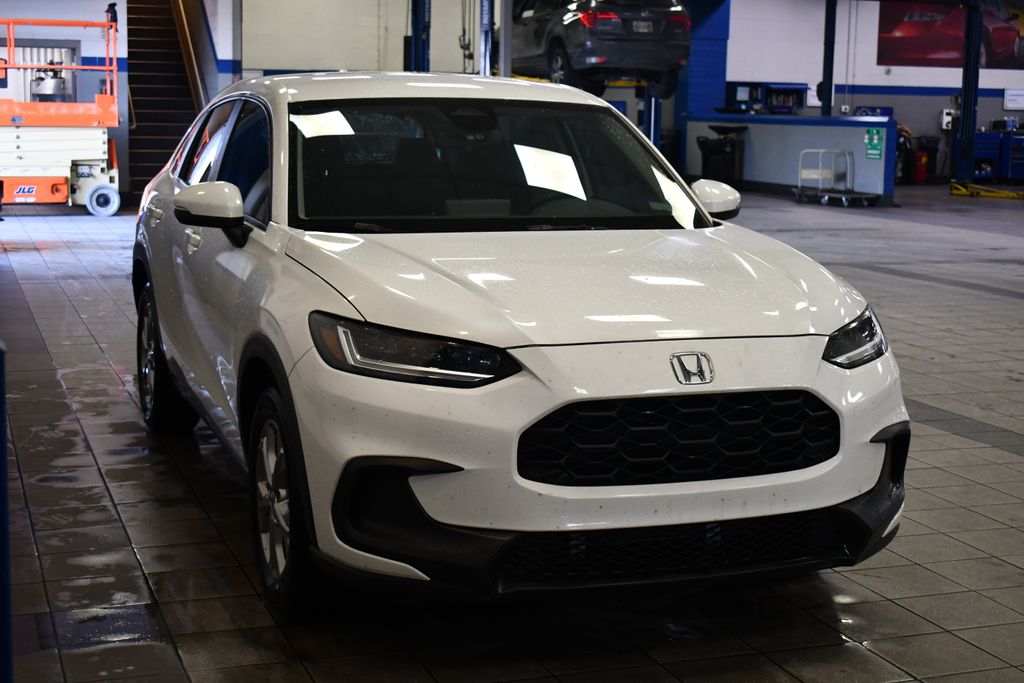 Thumbnail: 2023 Honda HR-V - 3