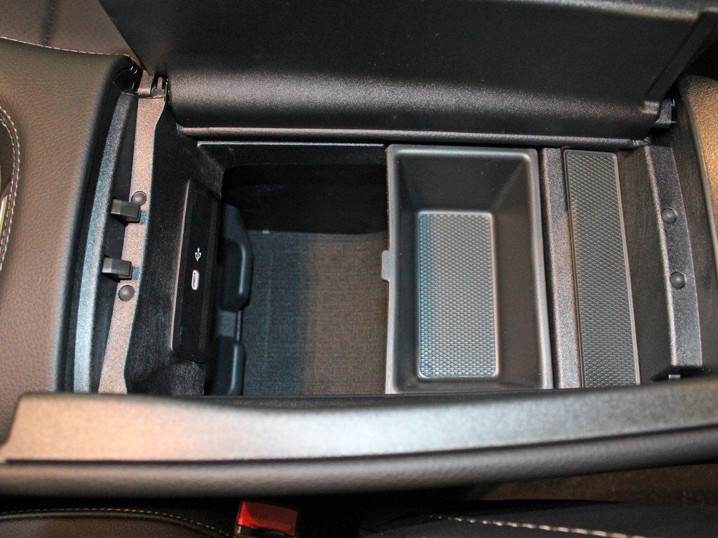 used 2026 Mercedes-Benz GLE car, priced at $57,997