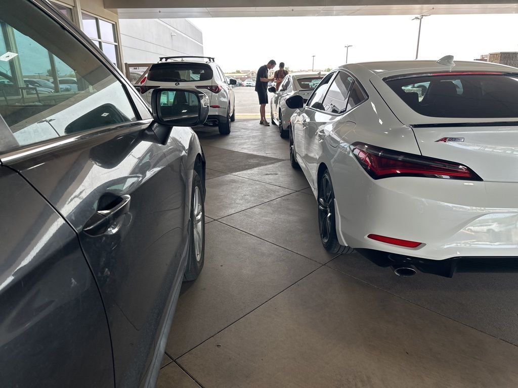 Thumbnail: 2023 Acura Integra - 6