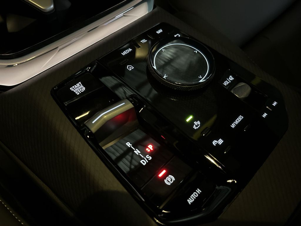 Thumbnail: 2026 BMW X3 - 20