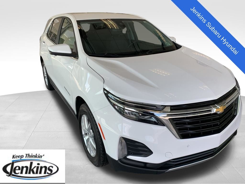 Summit White 2024 Chevrolet Equinox SUV / Crossover Four-Wheel Drive 6-Speed Automatic Overdrive