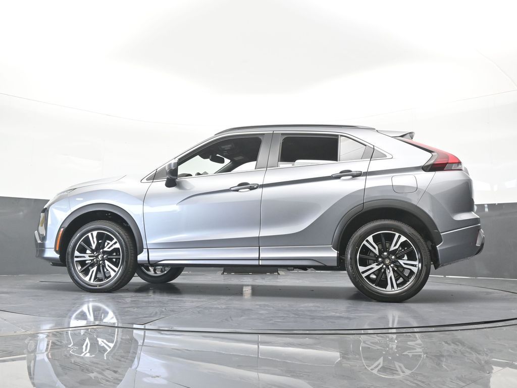 New 2026 Gray Mitsubishi SEL image 62