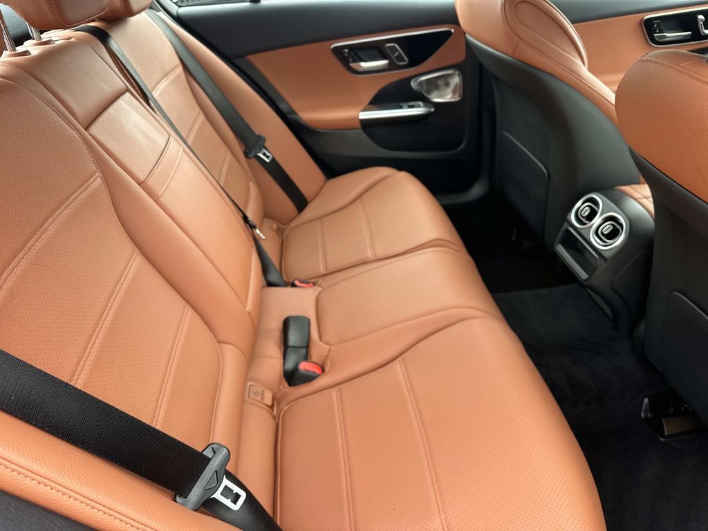 Thumbnail: 2025 Mercedes-Benz C-Class - 22