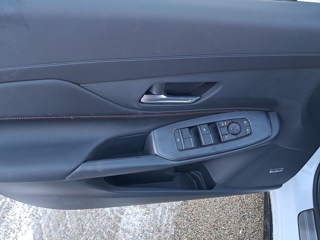 2026 Nissan Sentra SR - 10