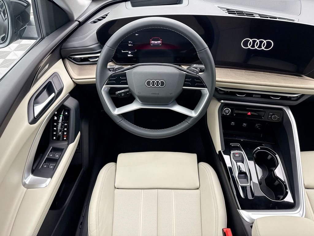 Thumbnail: 2025 Audi Q5 - 10