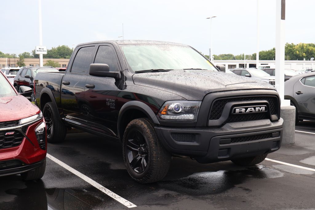 Thumbnail: 2024 RAM 1500 Classic - 3