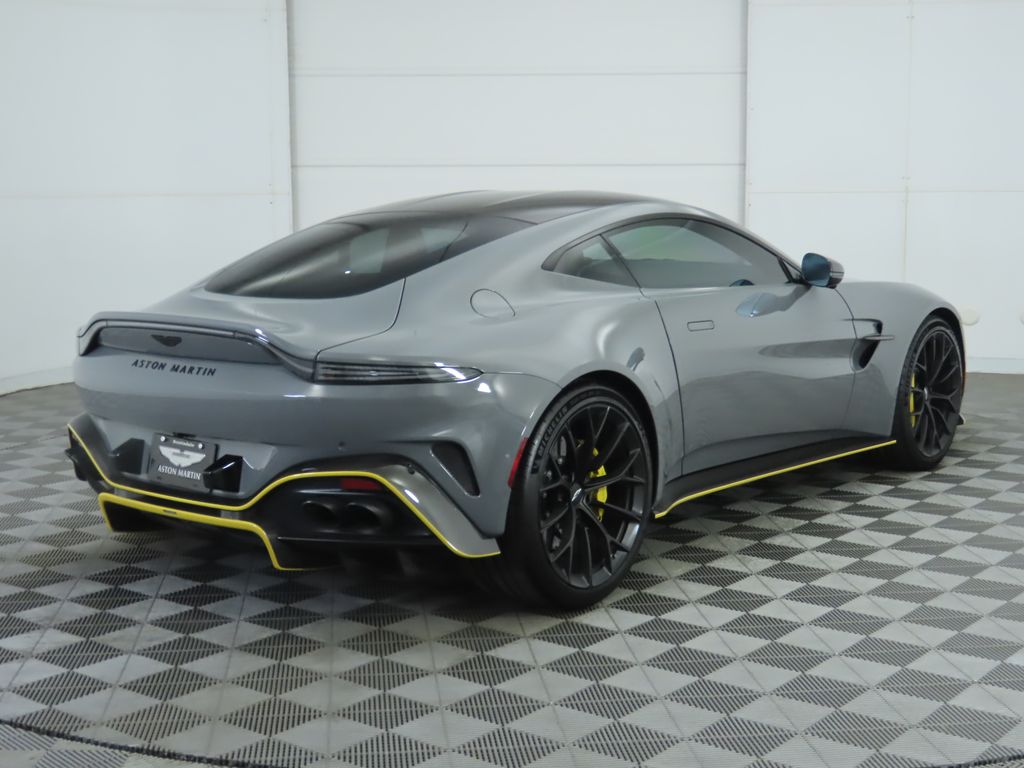 Thumbnail: 2025 Aston Martin Vantage - 5