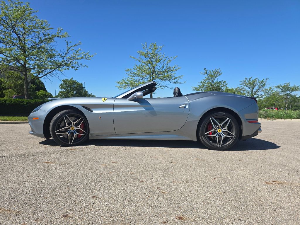 Used 2017 Silver Ferrari T image 12