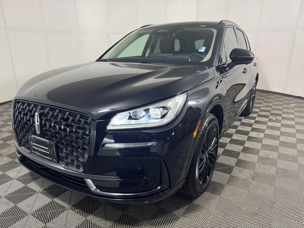 Infinite Black Metallic Clearcoat 2025 Lincoln Corsair SUV / Crossover All-Wheel Drive Continuously Variable Transmission
