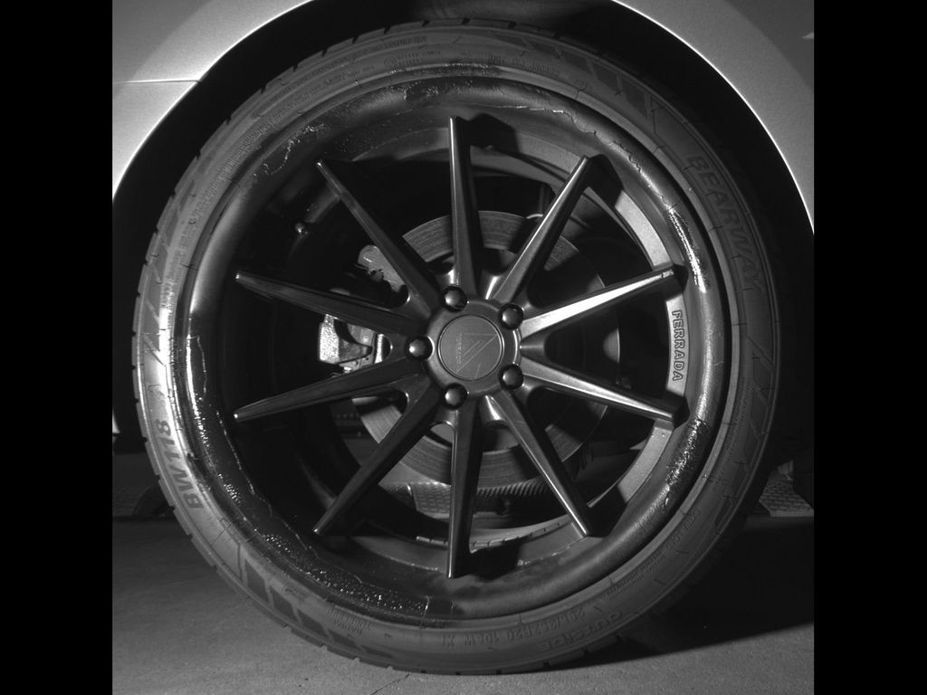 Used 2018 Ingot Silver Ford GT image 11