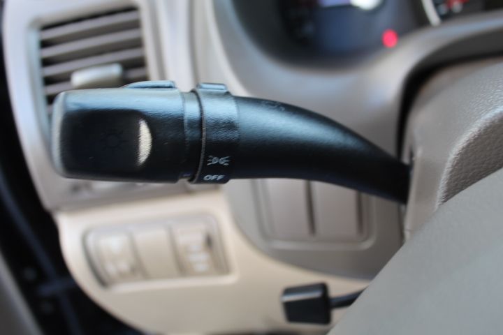 Used Car 2012 Kia Sedona  Lx For Sale Under $10,000 In Georgetown, Texas