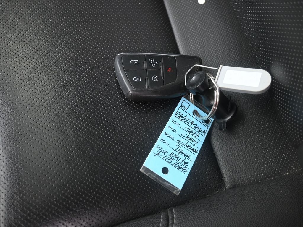 Used 2023 Summit White Chevrolet LTZ image 34