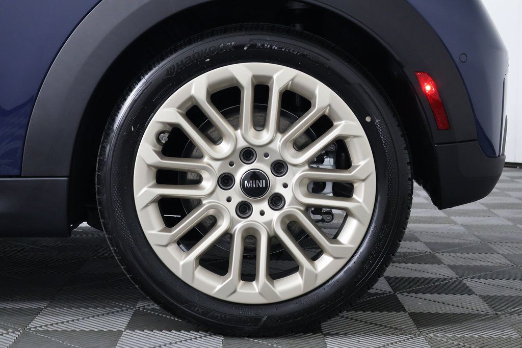 Thumbnail: 2026 MINI Cooper - 10