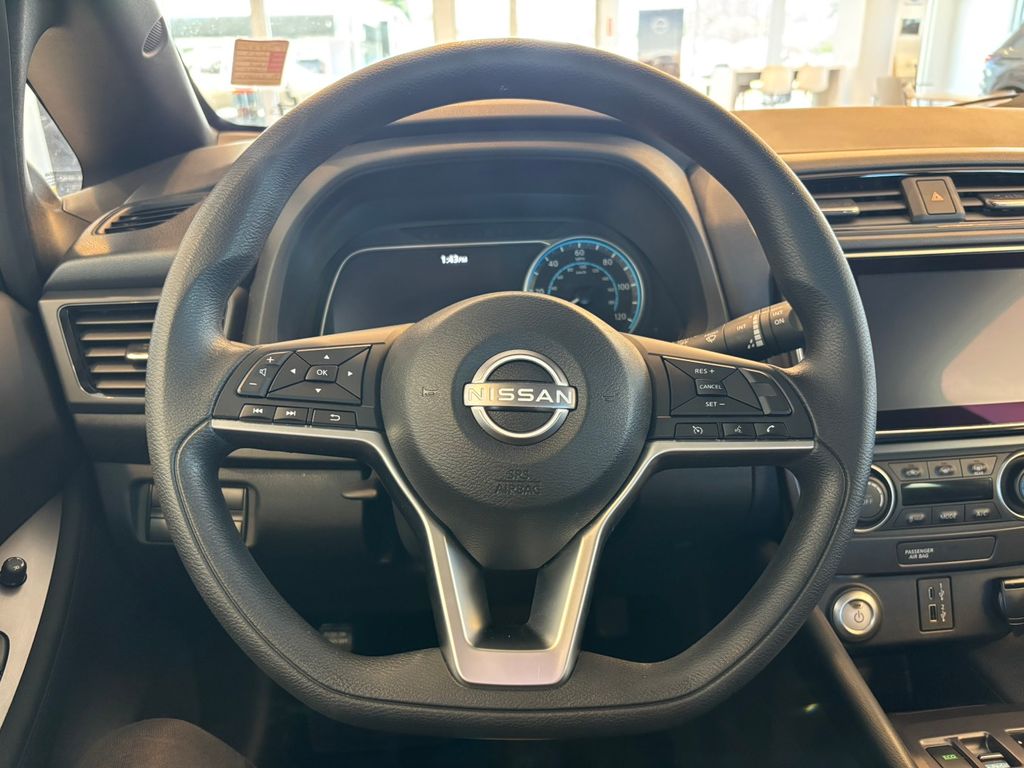 2023 Nissan Leaf S