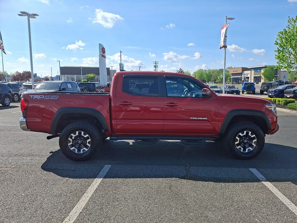 2018 Toyota Tacoma TRD Off-Road 7