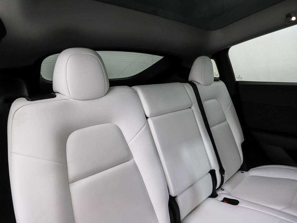 Thumbnail: 2024 Tesla Model Y - 25